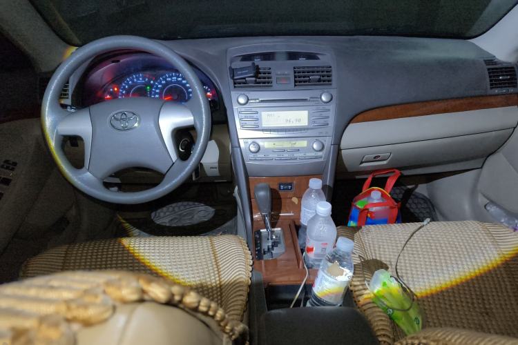 Used Toyota Camry 2013 200E Classic Elite Edition Center Console
