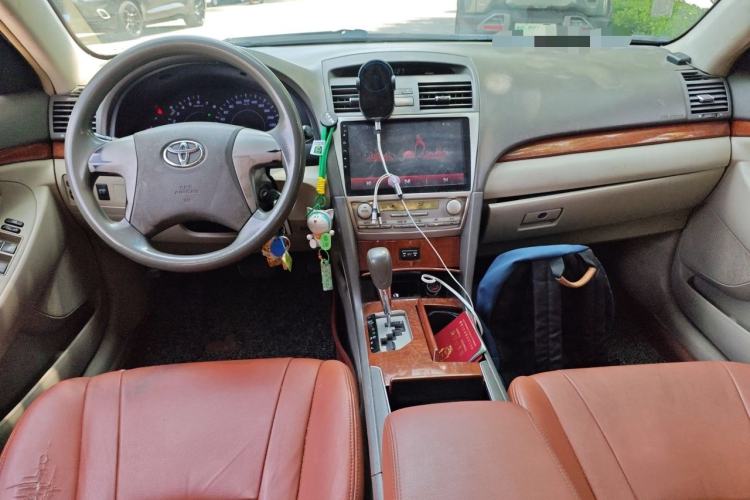 Used Toyota Camry 2013 200E Classic Elite Edition Center Console