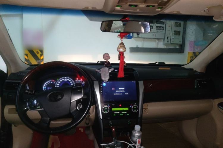 Used Toyota Camry 2013 2.0G Comfort Edition Center Console