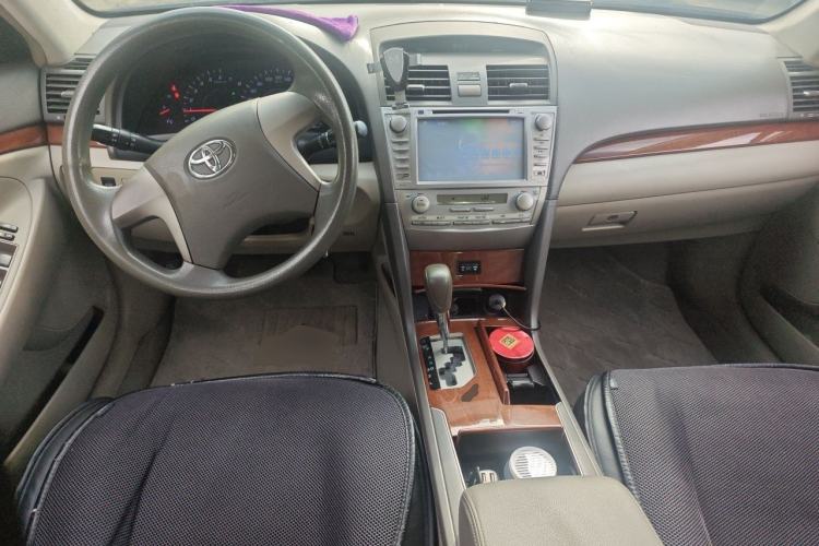 Used Toyota Camry 2013 200E Classic Elite Edition Center Console