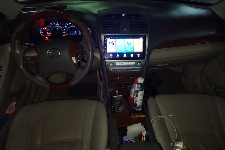 Used Toyota Camry 2013 200G Classic Luxury Edition Center Console