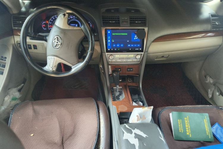 Used Toyota Camry 2013 200G Classic Luxury Edition Center Console