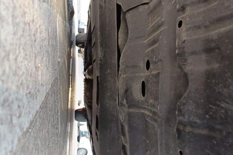 Used Toyota Camry 2013 2.0E Elite Edition Chassis Front