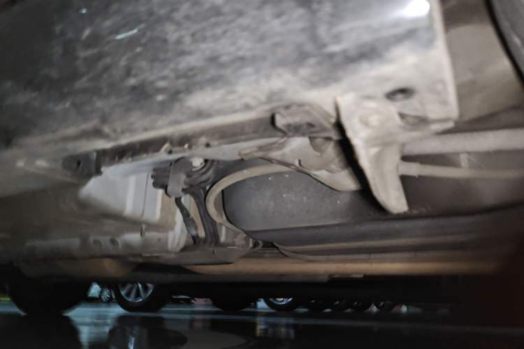 Used Toyota Camry 2013 200E Classic Elite Edition Chassis Rear Left