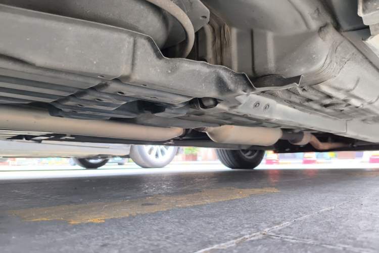 Used Toyota Camry 2013 2.0G Comfort Edition Chassis Rear Right