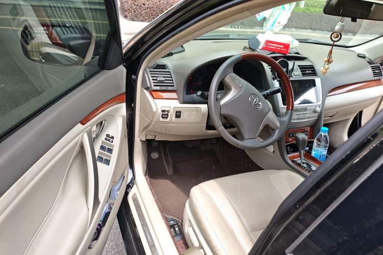 Used Toyota Camry 2013 200G Classic Luxury Edition Driver Seat
