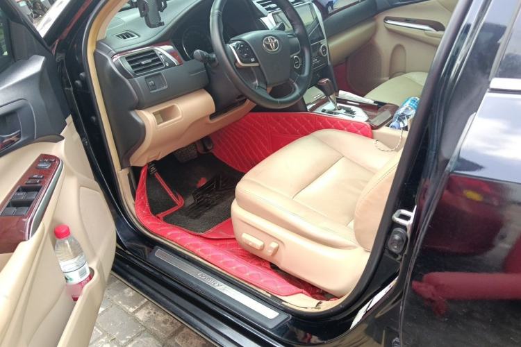 Used Toyota Camry 2013 2.0G Comfort Edition Driver Seat