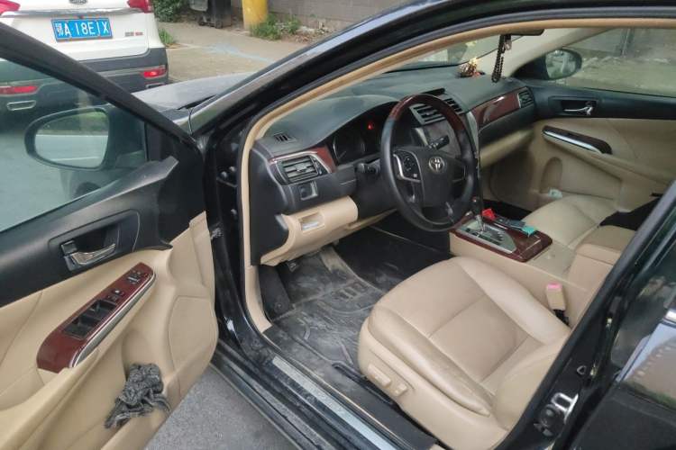 Used Toyota Camry 2013 2.5G Comfort Edition Driver Seat