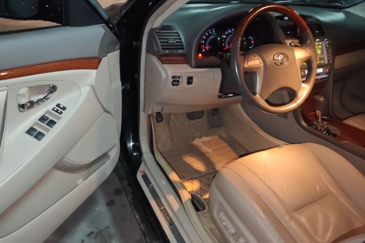 Used Toyota Camry 2013 200G Classic Luxury Edition Driver Seat