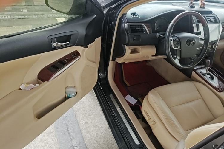 Used Toyota Camry 2013 2.0G Comfort Edition Driver Seat