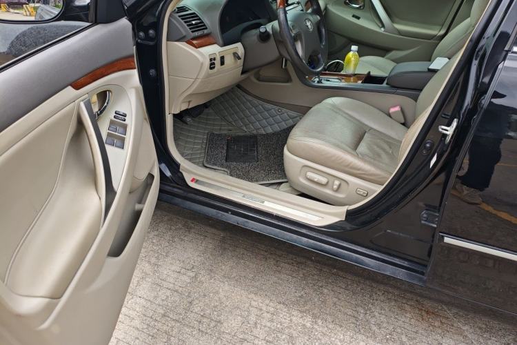 Used Toyota Camry 2013 200G Classic Luxury Edition Driver Seat