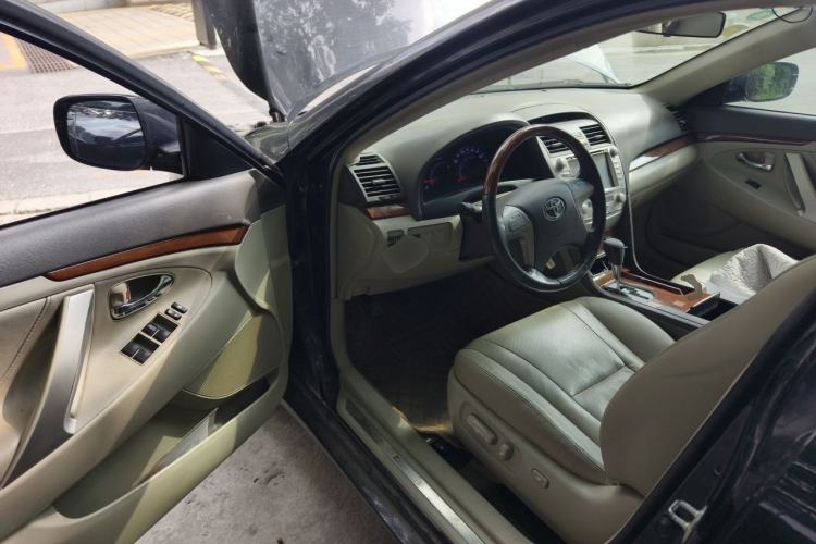 Used Toyota Camry 2013 200G Classic Luxury Edition Driver Seat