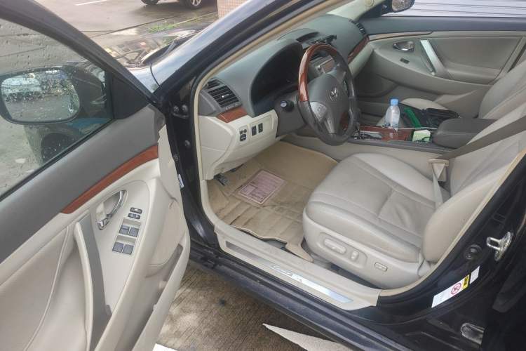 Used Toyota Camry 2013 200G Classic Luxury Edition Driver Seat