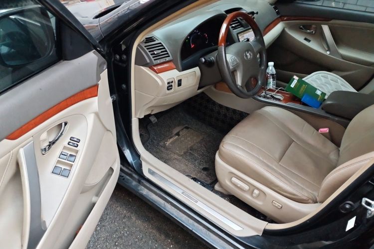 Used Toyota Camry 2013 200G Classic Luxury Edition Driver Seat