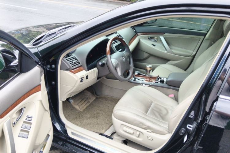 Used Toyota Camry 2013 200G Classic Luxury Edition Driver Seat
