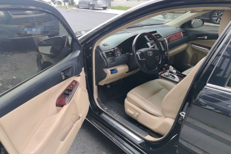 Used Toyota Camry 2013 2.0G Comfort Edition Driver Seat