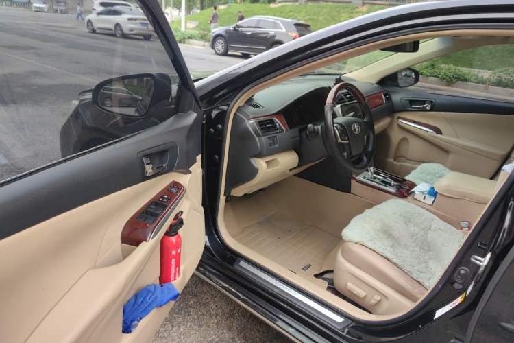 Used Toyota Camry 2013 2.0G Comfort Edition Driver Seat