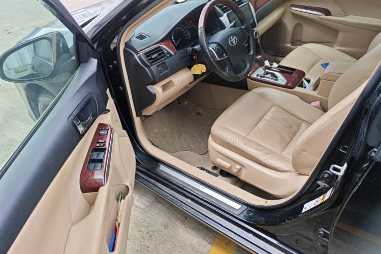 Used Toyota Camry 2013 2.5G Comfort Edition Driver Seat