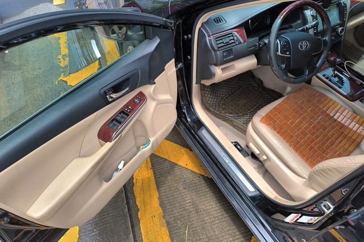 Used Toyota Camry 2013 2.0G Comfort Edition Driver Seat