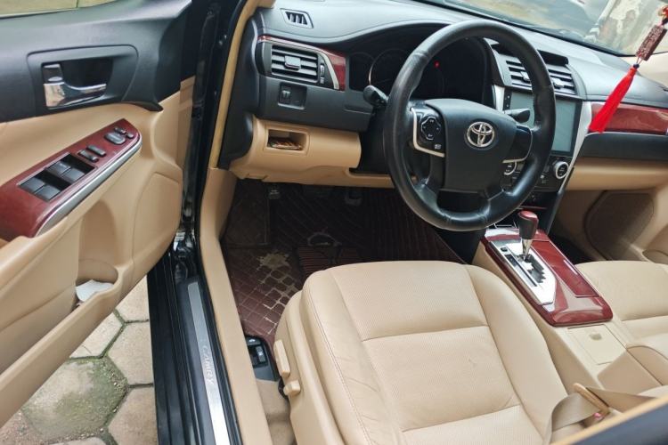 Used Toyota Camry 2013 2.0G Comfort Edition Driver Seat