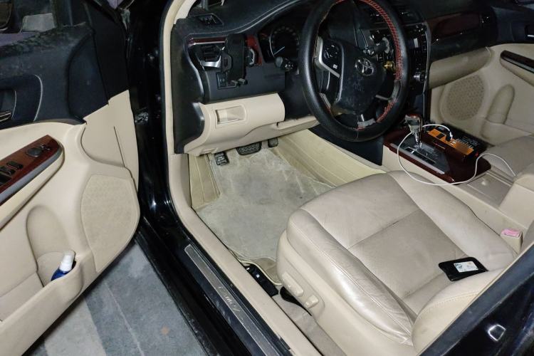 Used Toyota Camry 2013 2.5G Comfort Edition Driver Seat