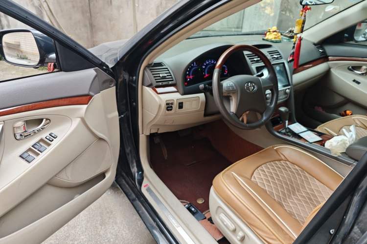 Used Toyota Camry 2013 200G Classic Luxury Edition Driver Seat