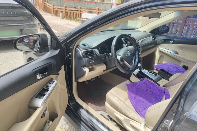 Used Toyota Camry 2013 200G Classic Luxury Edition Driver Seat