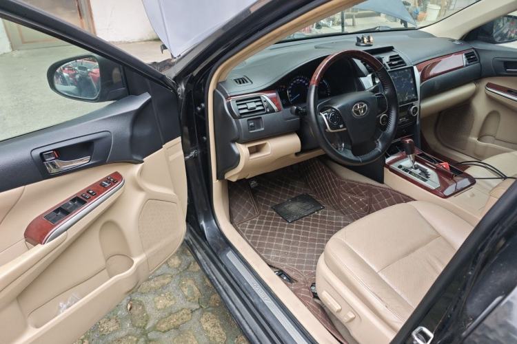 Used Toyota Camry 2013 2.0G Comfort Edition Driver Seat