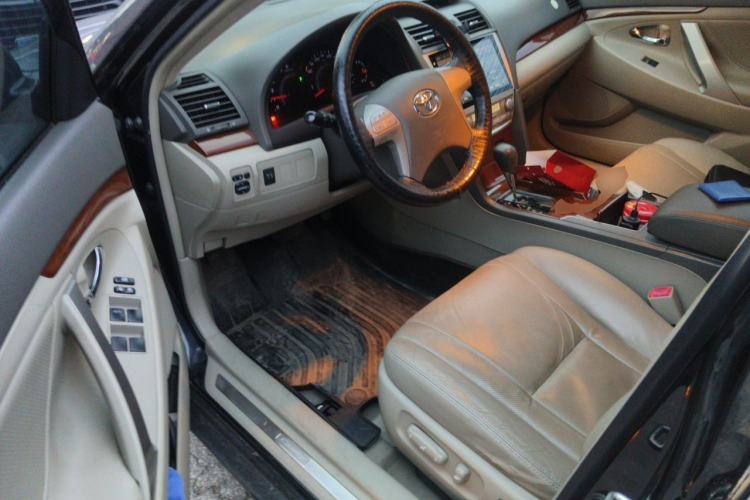 Used Toyota Camry 2013 200G Classic Luxury Edition Driver Seat