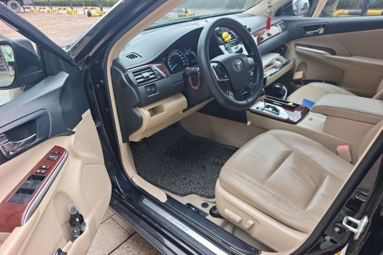 Used Toyota Camry 2013 2.0G Comfort Edition Driver Seat