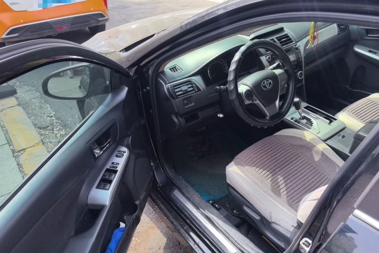 Used Toyota Camry 2013 2.0G Comfort Edition Driver Seat