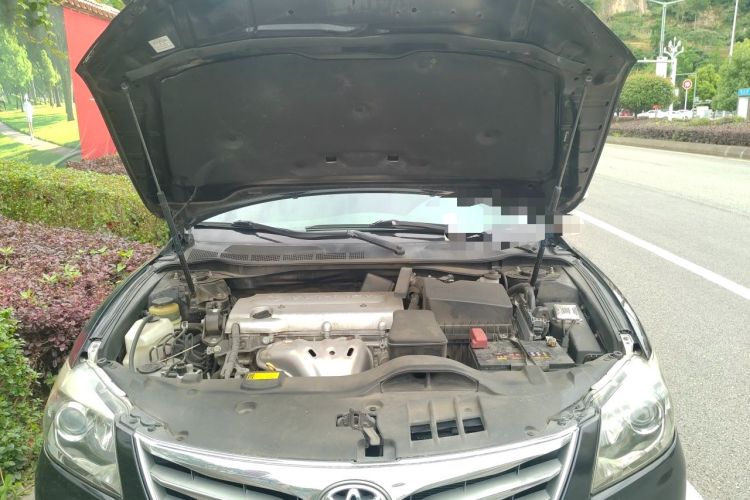 Used Toyota Camry 2013 200G Classic Luxury Edition Engine Bay