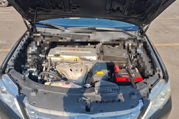 Used Toyota Camry 2013 2.0G Comfort Edition Engine Bay