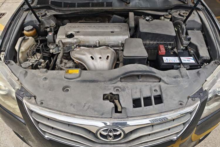Used Toyota Camry 2013 200G Classic Luxury Edition Engine Bay