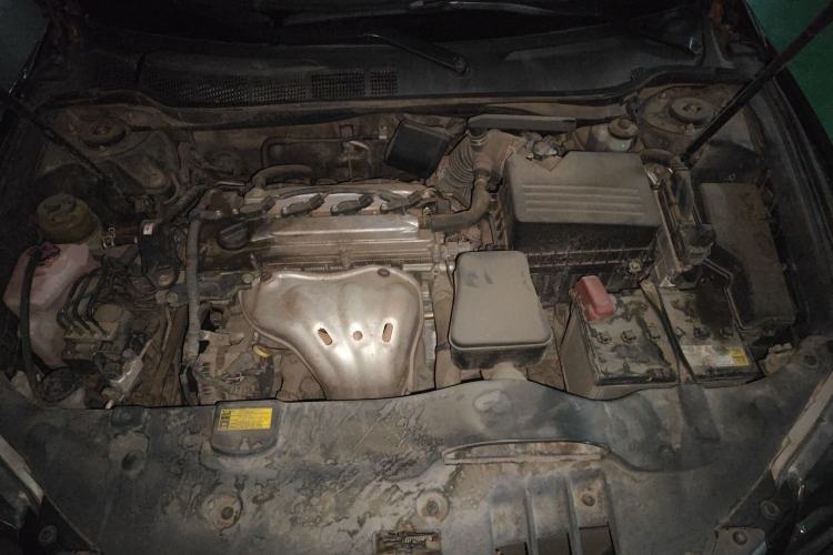Used Toyota Camry 2013 200G Classic Luxury Edition Engine Bay