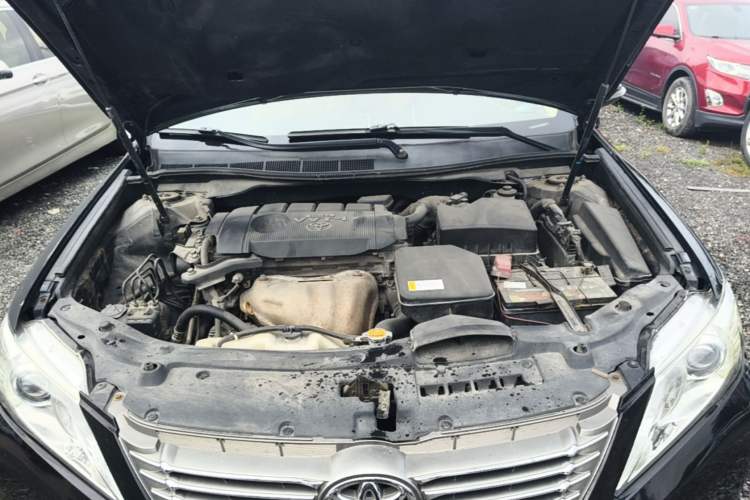 Used Toyota Camry 2013 2.5G Comfort Edition Engine Bay