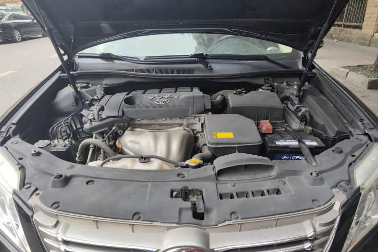 Used Toyota Camry 2013 2.5G Comfort Edition Engine Bay