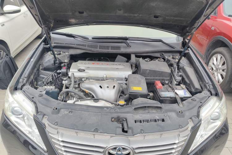 Used Toyota Camry 2013 2.0G Comfort Edition Engine Bay