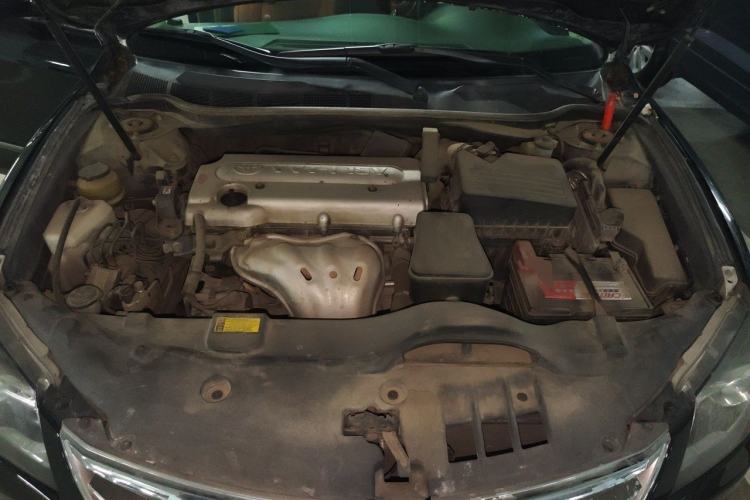 Used Toyota Camry 2013 200E Classic Elite Edition Engine Bay