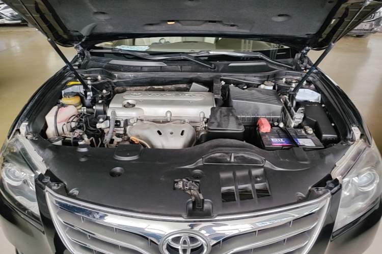 Used Toyota Camry 2013 200G Classic Luxury Edition Engine Bay