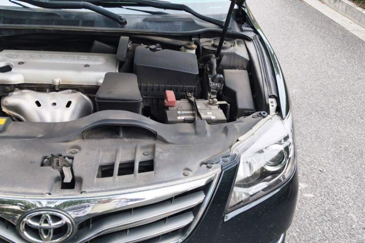 Used Toyota Camry 2013 200G Classic Luxury Edition Engine Bay Left