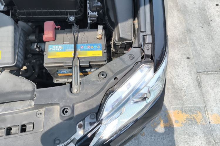 Used Toyota Camry 2013 2.0G Comfort Edition Engine Bay Left