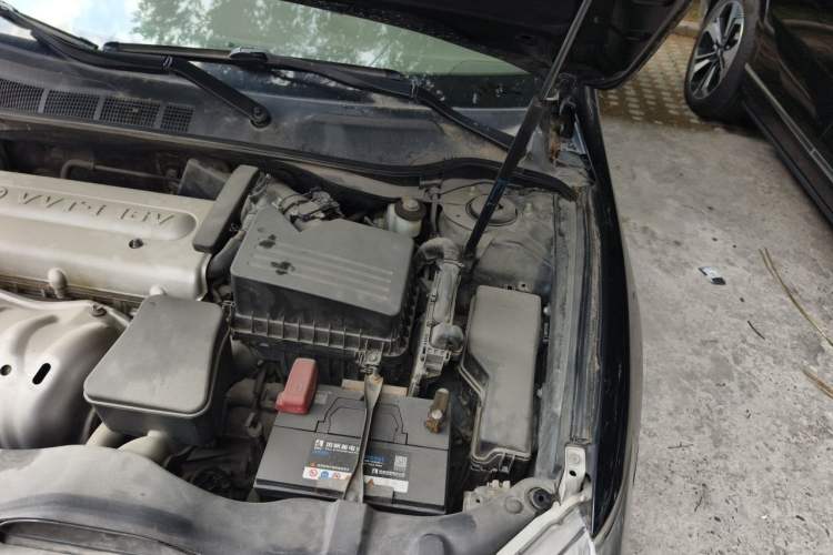 Used Toyota Camry 2013 200G Classic Luxury Edition Engine Bay Left