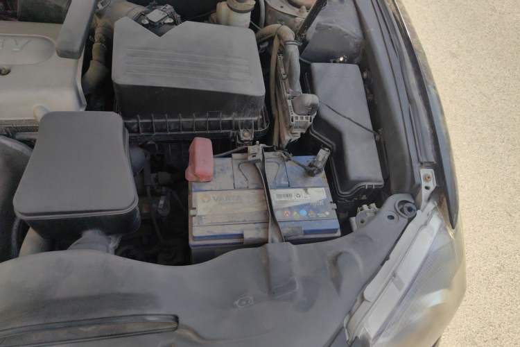 Used Toyota Camry 2013 200E Classic Elite Edition Engine Bay Left