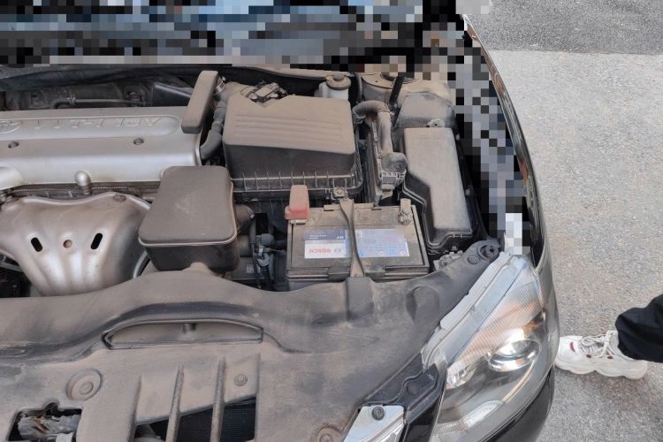 Used Toyota Camry 2013 200G Classic Luxury Edition Engine Bay Left