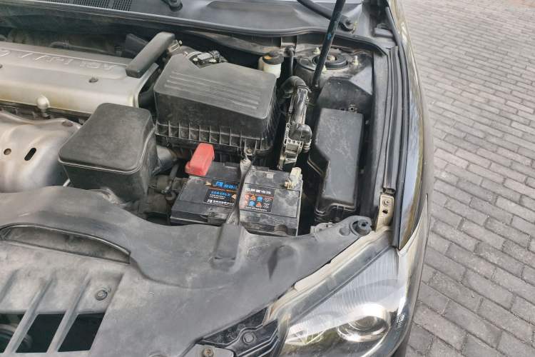 Used Toyota Camry 2013 200G Classic Luxury Edition Engine Bay Left