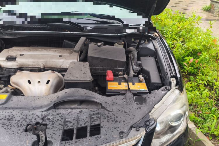 Used Toyota Camry 2013 200G Classic Luxury Edition Engine Bay Left