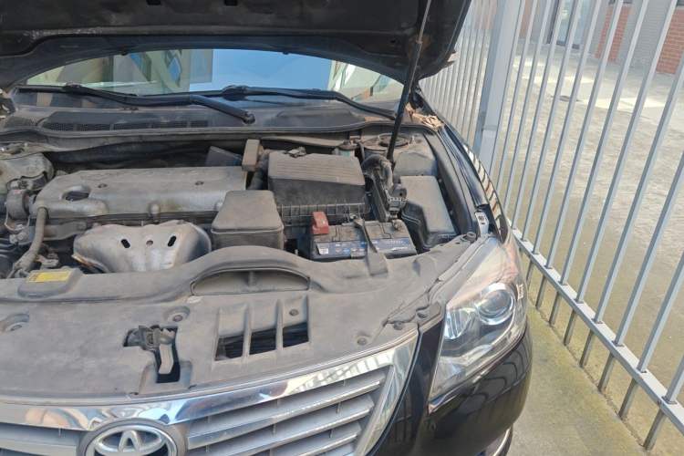 Used Toyota Camry 2013 200E Classic Elite Edition Engine Bay Left