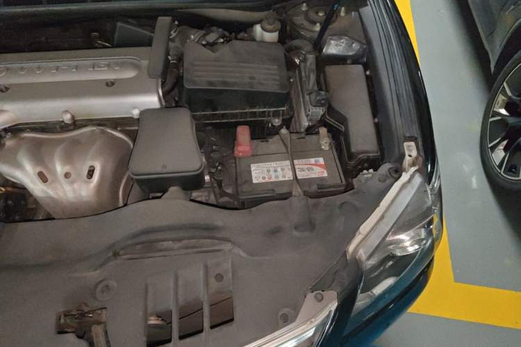 Used Toyota Camry 2013 200E Classic Elite Edition Engine Bay Left