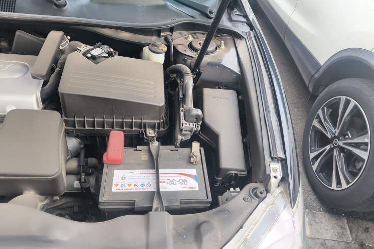 Used Toyota Camry 2013 200G Classic Luxury Edition Engine Bay Left